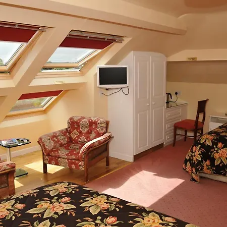 Cloneen House 特拉莫尔